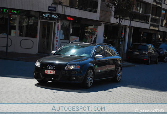 Audi RS4 Avant B7