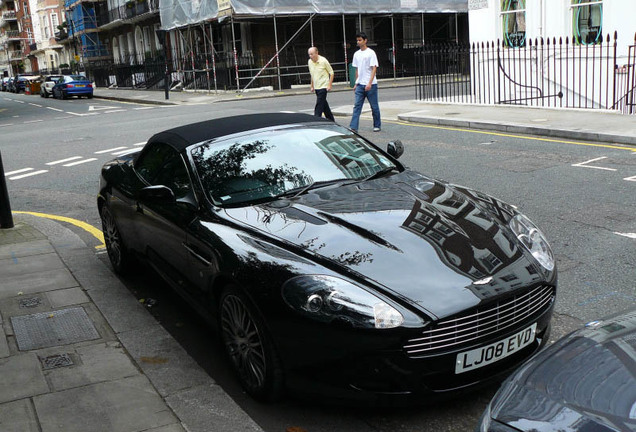 Aston Martin DB9 Volante