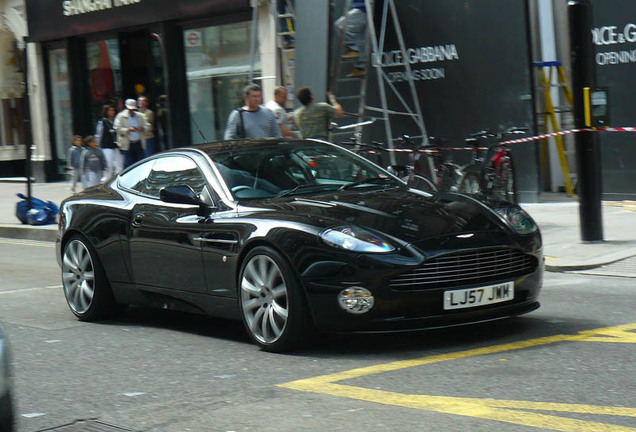 Aston Martin Vanquish S