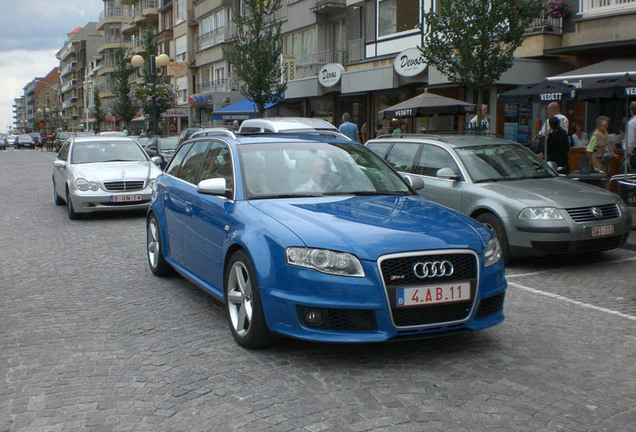 Audi RS4 Avant B7