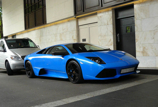 Lamborghini Murciélago LP640