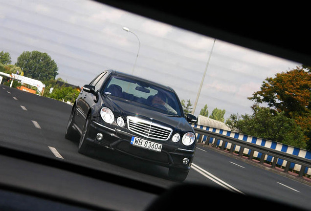 Mercedes-Benz E 63 AMG