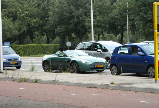 Aston Martin V8 Vantage Roadster