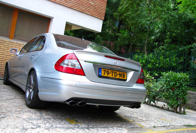 Mercedes-Benz E 63 AMG