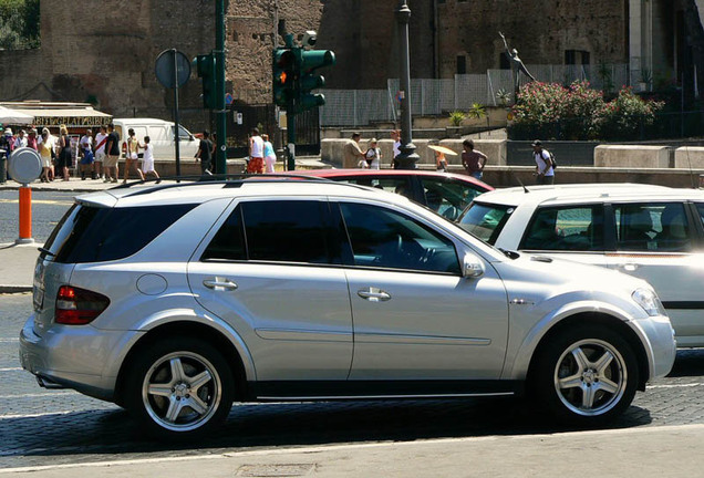 Mercedes-Benz ML 63 AMG W164