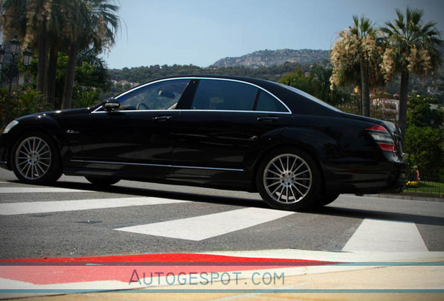 Mercedes-Benz S 63 AMG W221