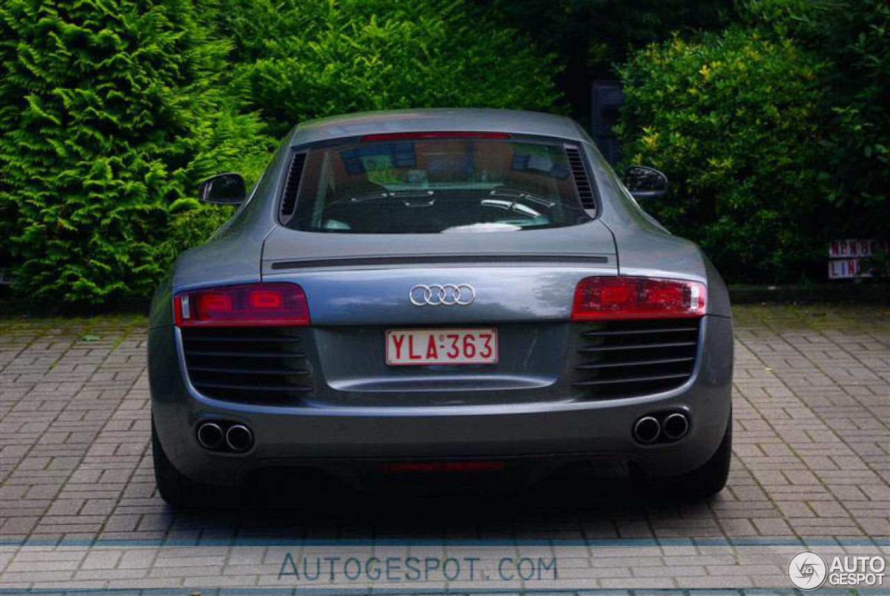 Audi R8