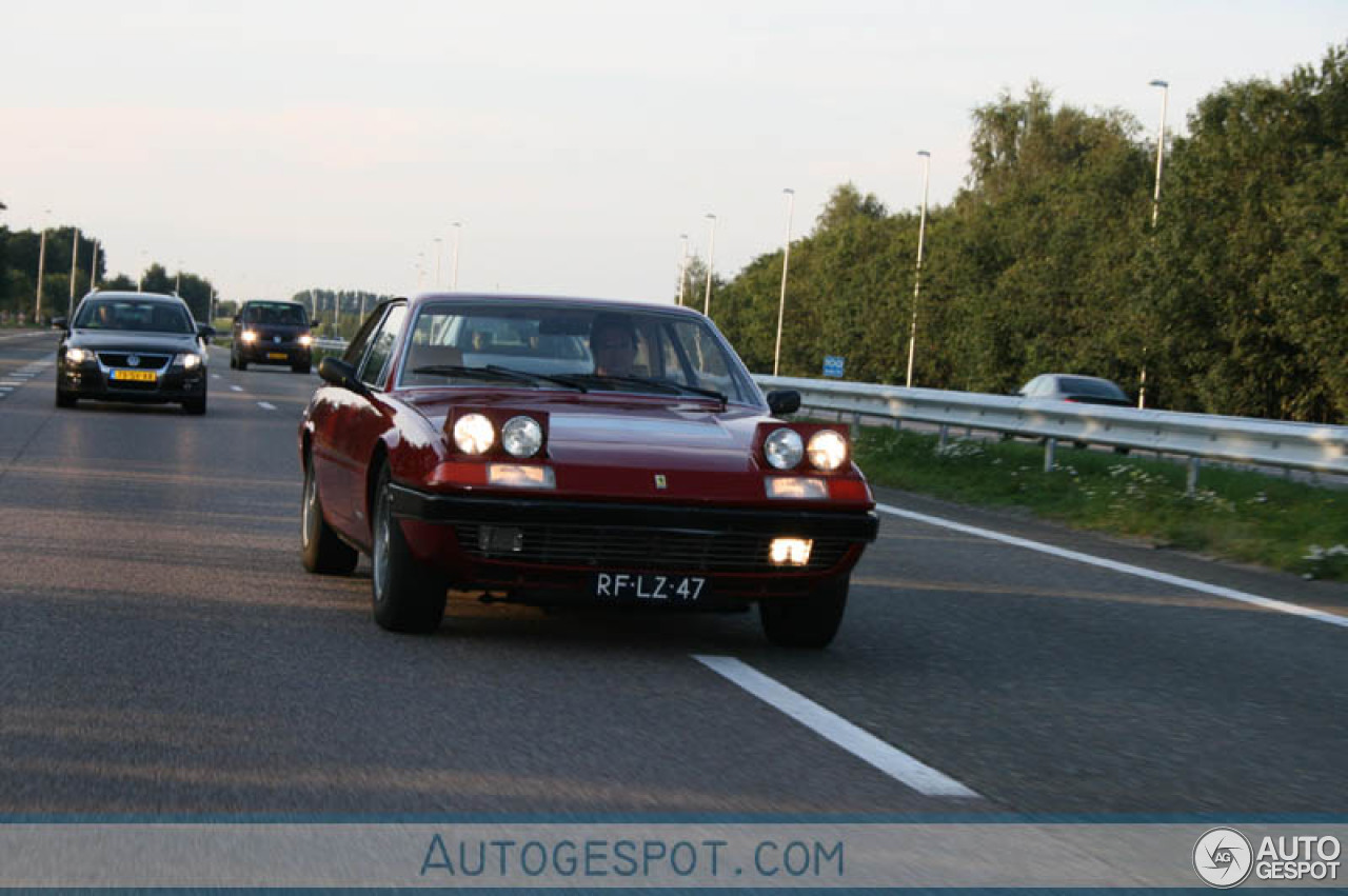 Ferrari 365 GT4 2+2