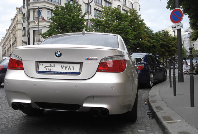 BMW M5 E60 2005