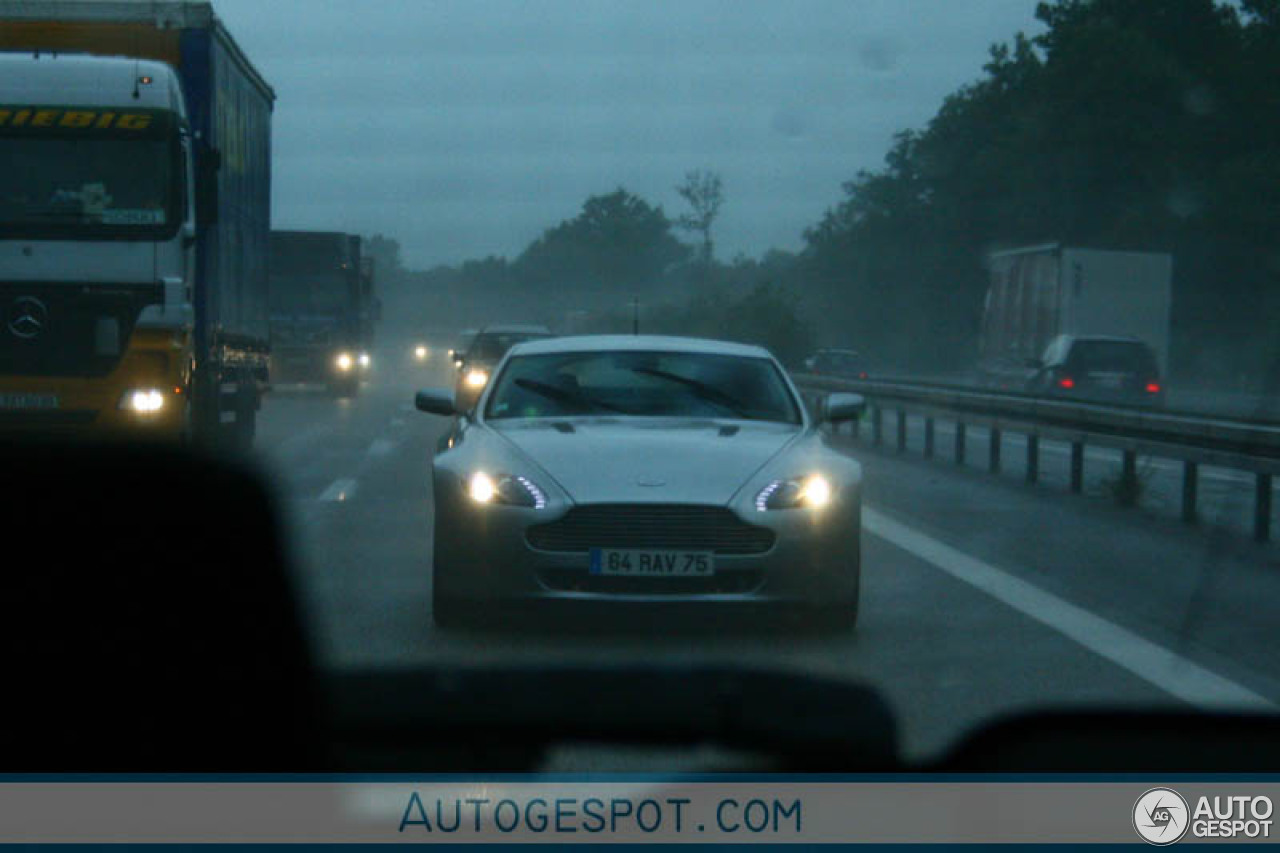 Aston Martin V8 Vantage