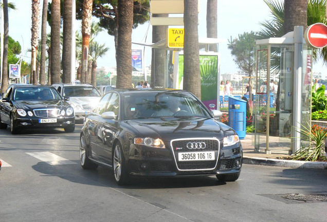 Audi RS4 Sedan