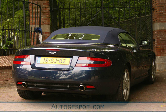 Aston Martin DB9 Volante