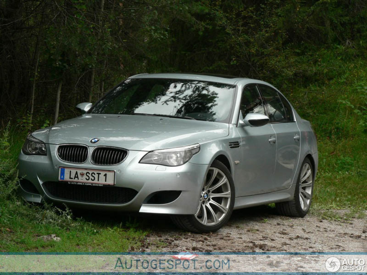 BMW M5 E60 2005