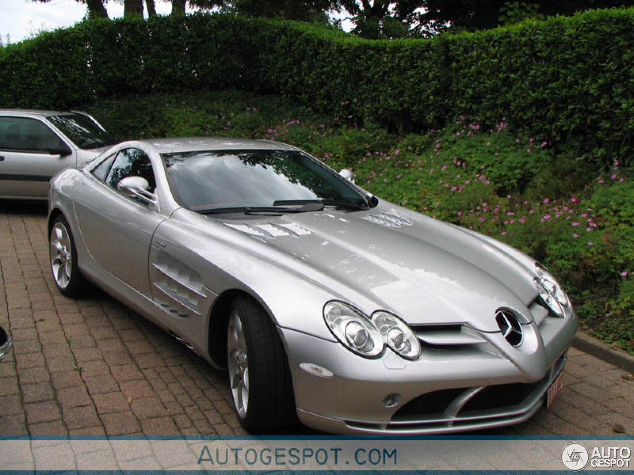 Mercedes-Benz SLR McLaren