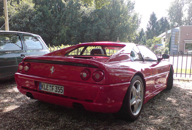 Ferrari F355 GTS