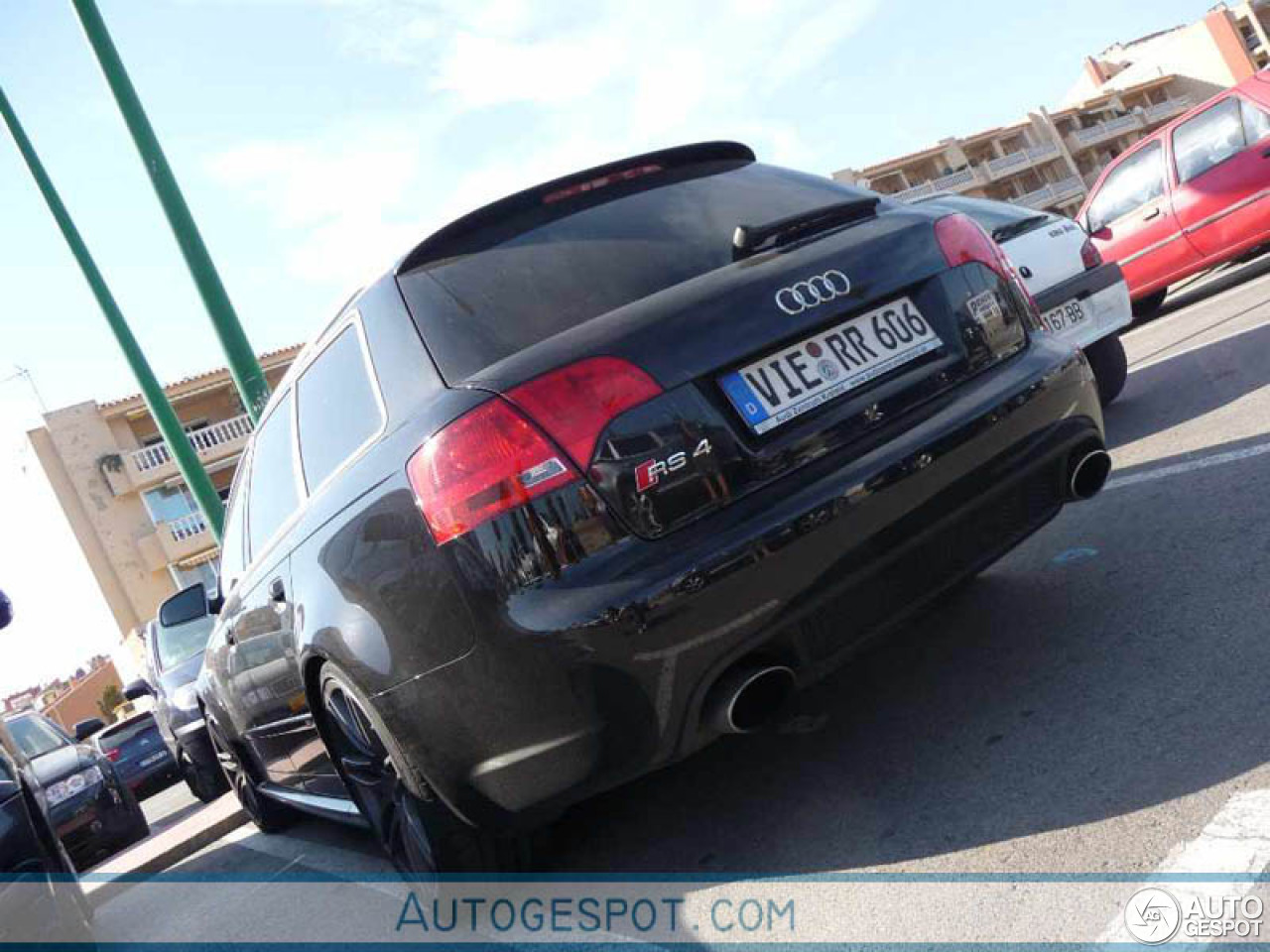 Audi RS4 Avant B7