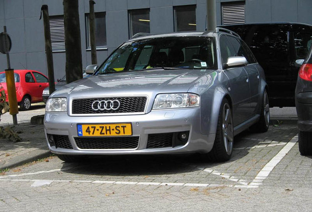 Audi RS6 Avant C5