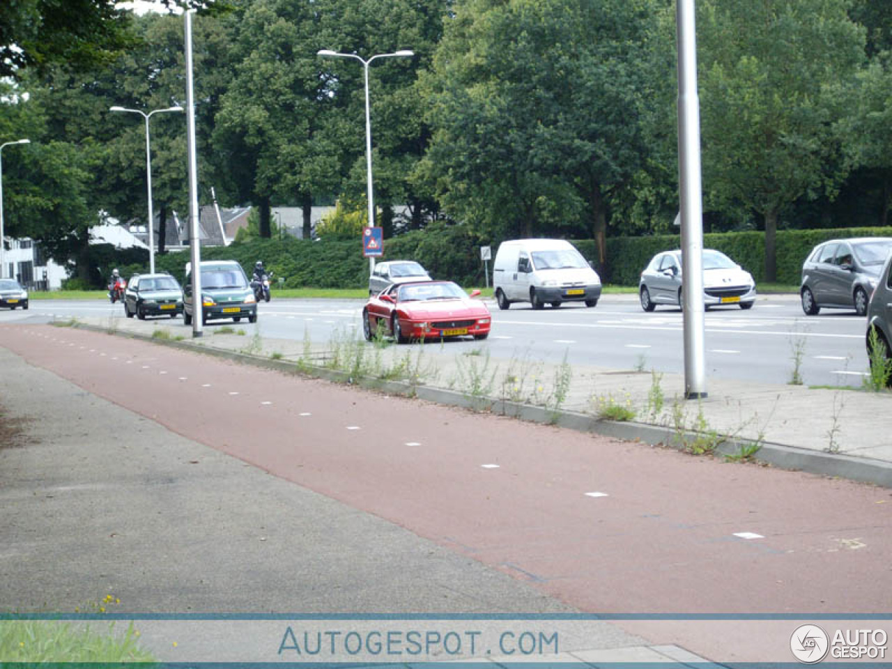 Ferrari F355 GTS