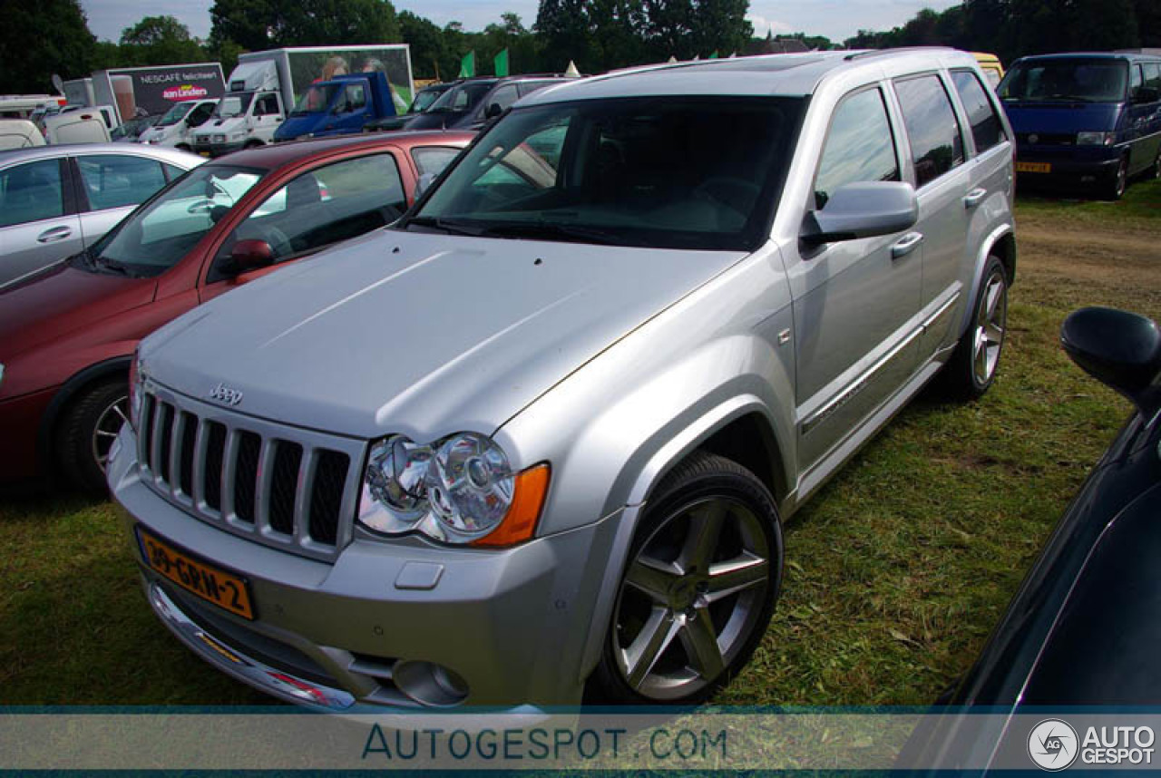 Jeep Grand Cherokee SRT-8 2005