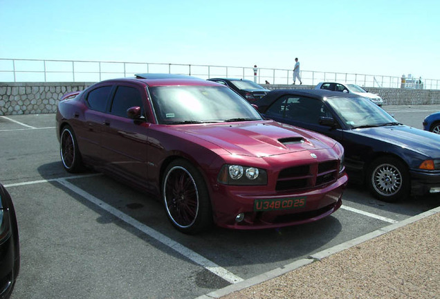 Dodge Charger SRT-8