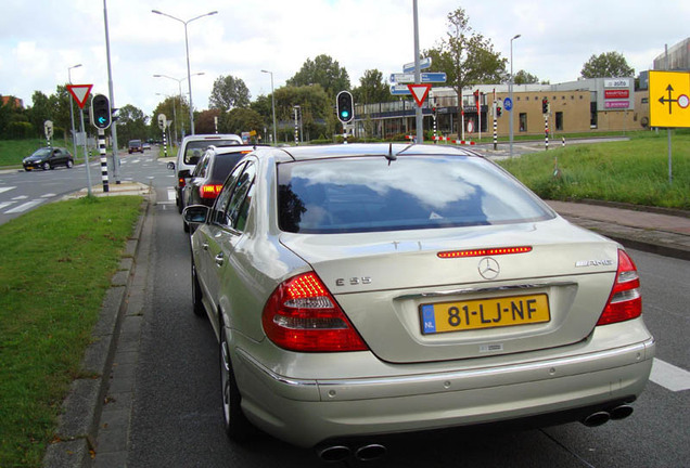 Mercedes-Benz E 55 AMG