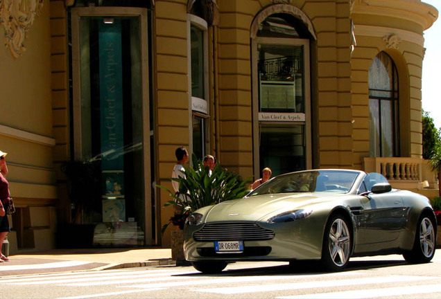 Aston Martin V8 Vantage Roadster