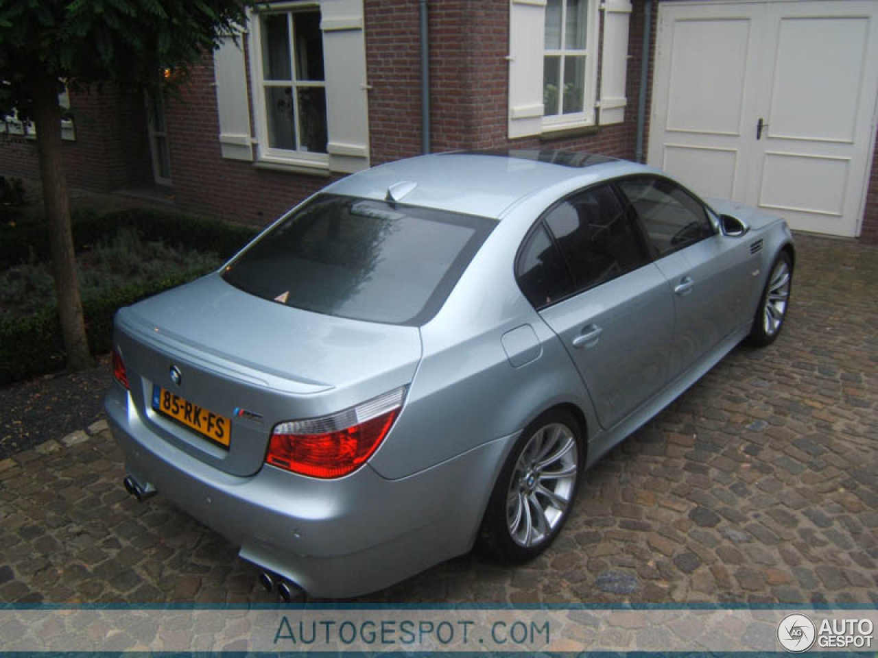 BMW M5 E60 2005