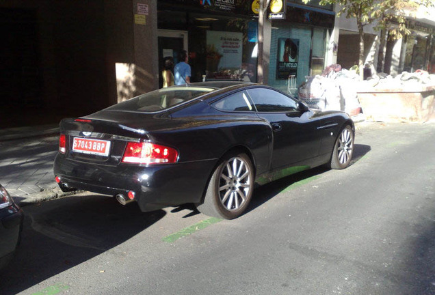 Aston Martin Vanquish S