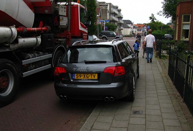 Audi RS4 Avant B7