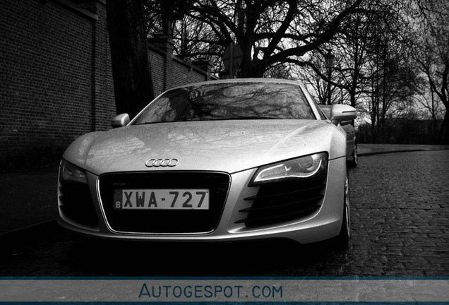 Audi R8