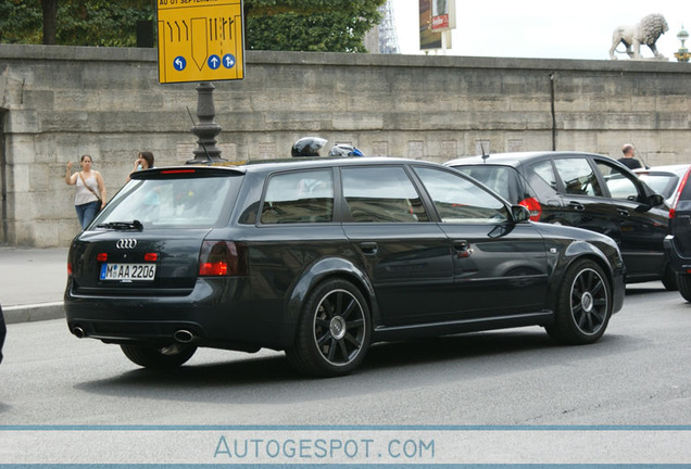 Audi RS6 Avant C5