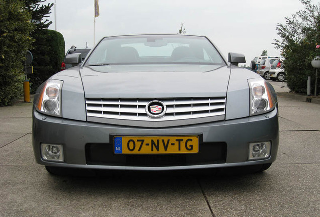 Cadillac XLR