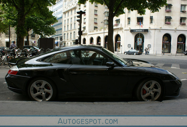 Porsche 996 Turbo