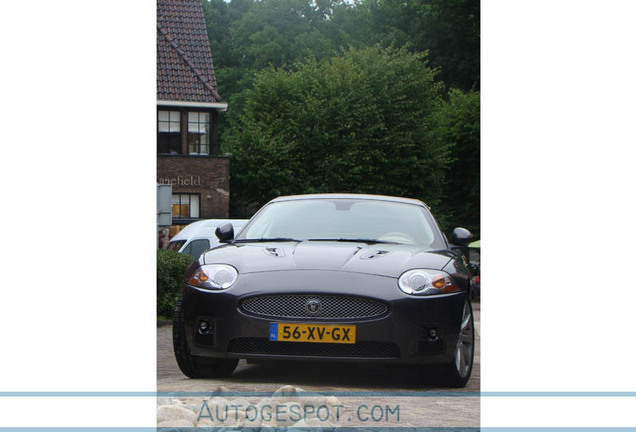 Jaguar XKR Convertible 2006