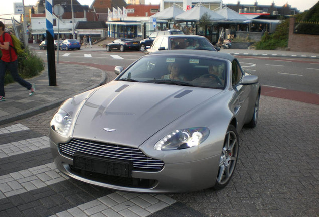 Aston Martin V8 Vantage Roadster