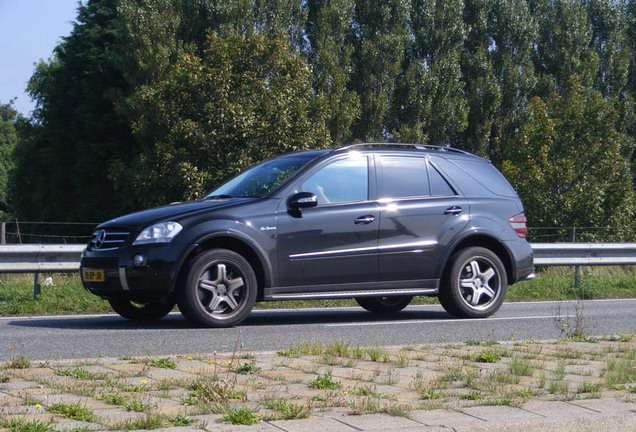 Mercedes-Benz ML 63 AMG W164