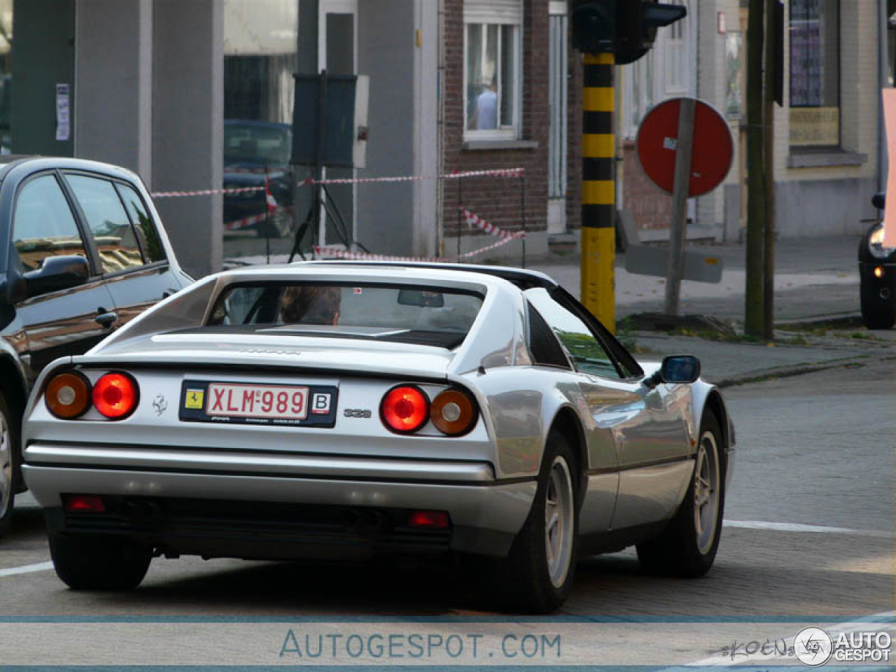 Ferrari 328 GTS