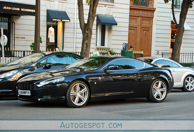 Aston Martin DB9