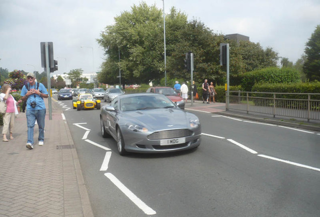 Aston Martin DB9