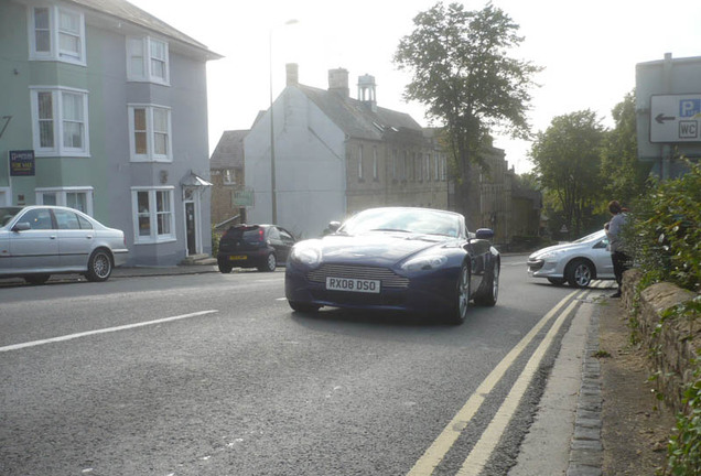 Aston Martin V8 Vantage Roadster