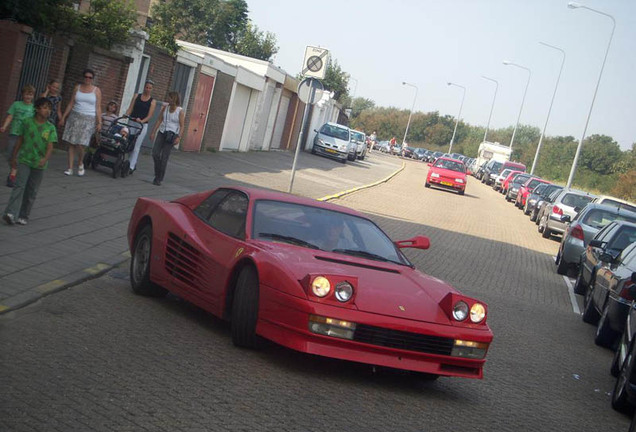 Ferrari Testarossa