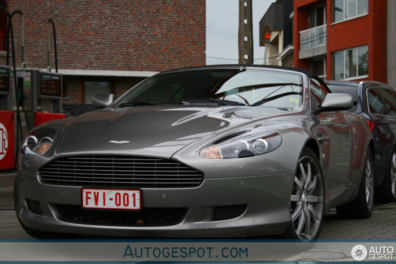 Aston Martin DB9 Volante