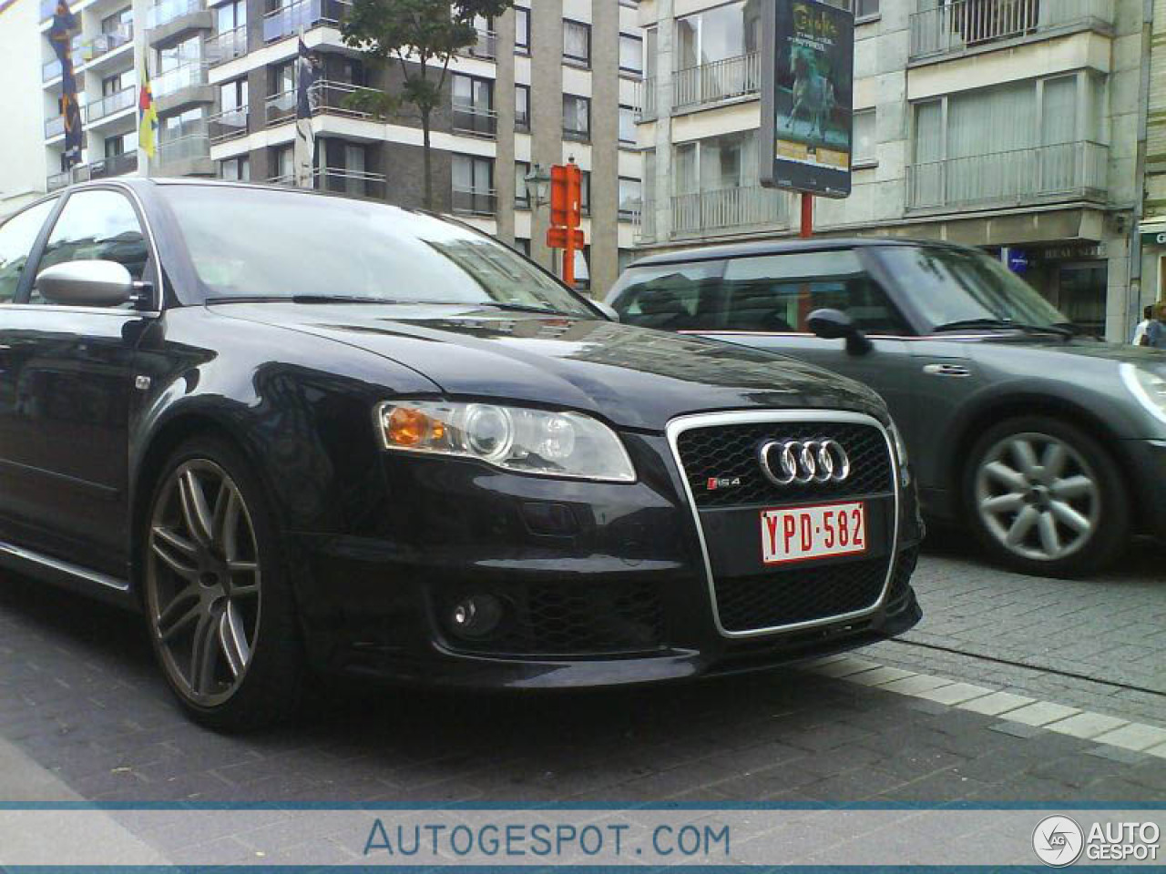 Audi RS4 Sedan