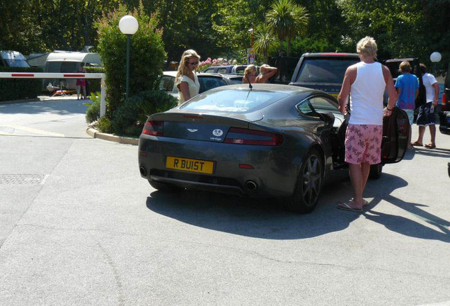 Aston Martin V8 Vantage