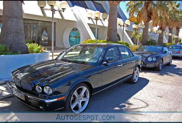 Jaguar XJR