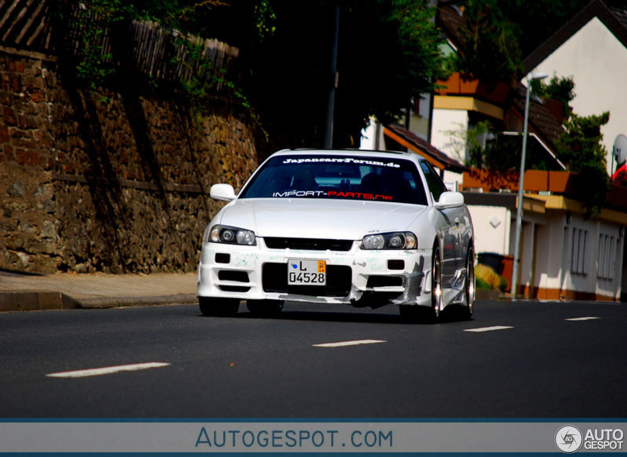 Nissan Skyline R34