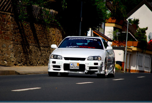 Nissan Skyline R34