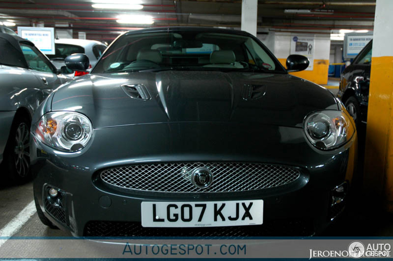 Jaguar XKR Convertible 2006