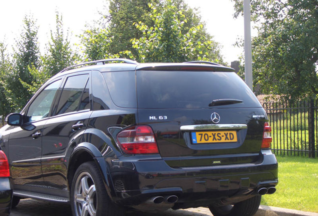 Mercedes-Benz ML 63 AMG W164