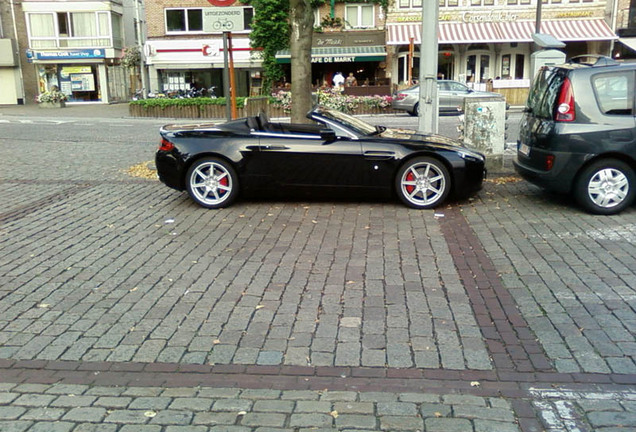 Aston Martin V8 Vantage Roadster